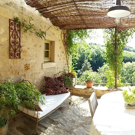 Holiday home Le Logis D'hortense Vic-le-Comte